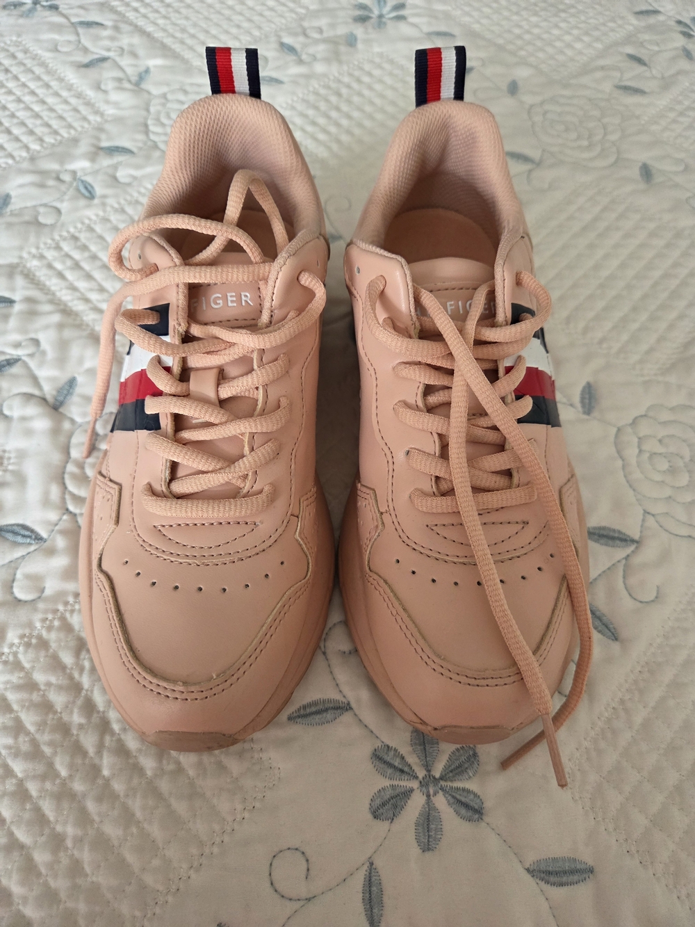 Tommy Hilfiger Women's Pink Leather-Style Lace-Up Sneakers